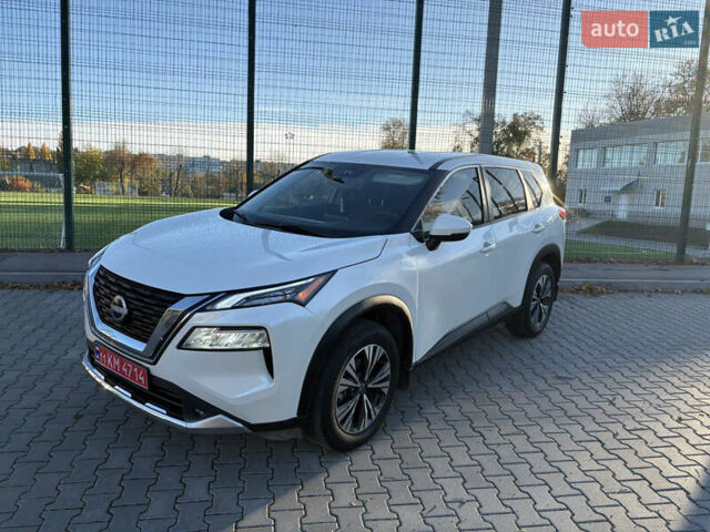 Белый Ниссан Rogue, объемом двигателя 1.5 л и пробегом 36 тыс. км за 20500 $, фото 11 на Automoto.ua