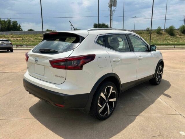 Белый Ниссан Rogue, объемом двигателя 2 л и пробегом 28 тыс. км за 7800 $, фото 6 на Automoto.ua