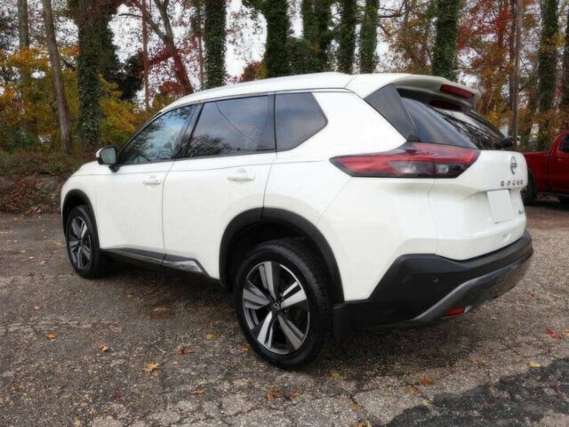 Белый Ниссан Rogue, объемом двигателя 1.5 л и пробегом 27 тыс. км за 20000 $, фото 5 на Automoto.ua