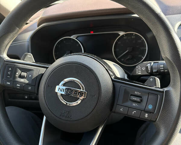 Белый Ниссан Rogue, объемом двигателя 1.5 л и пробегом 36 тыс. км за 20500 $, фото 32 на Automoto.ua