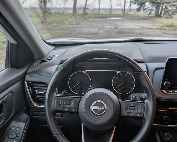 Білий Ніссан Rogue, об'ємом двигуна 1.5 л та пробігом 44 тис. км за 21500 $, фото 10 на Automoto.ua