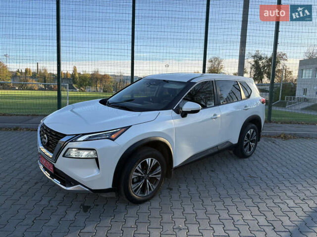 Белый Ниссан Rogue, объемом двигателя 1.5 л и пробегом 36 тыс. км за 20500 $, фото 8 на Automoto.ua