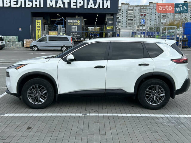 Білий Ніссан Rogue, об'ємом двигуна 2.49 л та пробігом 65 тис. км за 23500 $, фото 3 на Automoto.ua