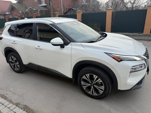 Білий Ніссан Rogue, об'ємом двигуна 1.5 л та пробігом 52 тис. км за 19900 $, фото 5 на Automoto.ua