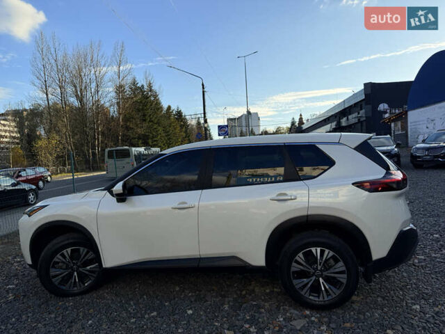 Белый Ниссан Rogue, объемом двигателя 1.5 л и пробегом 39 тыс. км за 21999 $, фото 120 на Automoto.ua