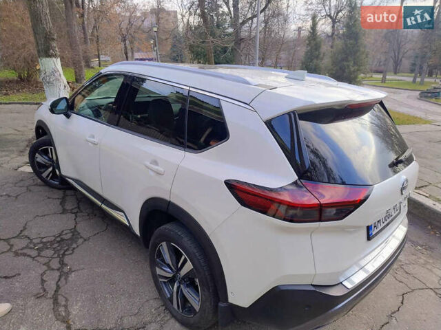 Білий Ніссан Rogue, об'ємом двигуна 1.5 л та пробігом 33 тис. км за 23800 $, фото 9 на Automoto.ua