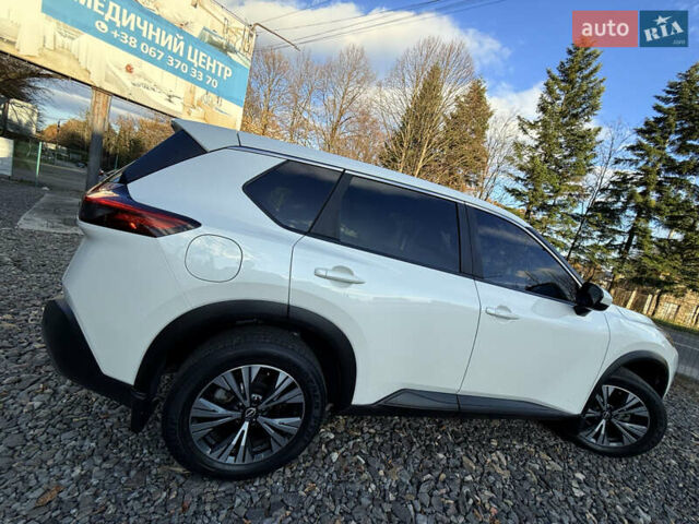 Белый Ниссан Rogue, объемом двигателя 1.5 л и пробегом 39 тыс. км за 21999 $, фото 14 на Automoto.ua