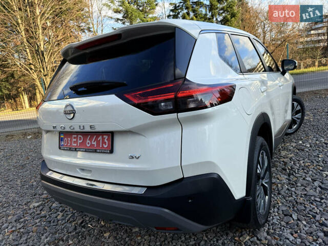 Белый Ниссан Rogue, объемом двигателя 1.5 л и пробегом 39 тыс. км за 21999 $, фото 16 на Automoto.ua