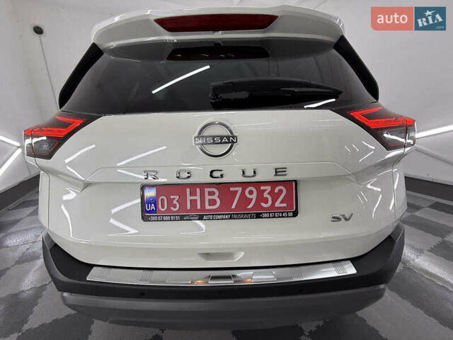 Белый Ниссан Rogue, объемом двигателя 1.5 л и пробегом 39 тыс. км за 21999 $, фото 15 на Automoto.ua