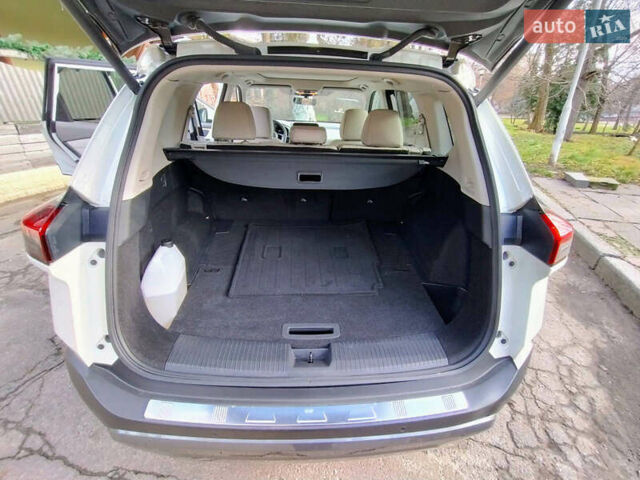 Білий Ніссан Rogue, об'ємом двигуна 1.5 л та пробігом 33 тис. км за 23800 $, фото 13 на Automoto.ua