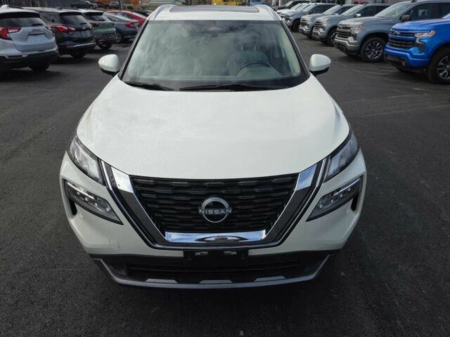 Белый Ниссан Rogue, объемом двигателя 1.5 л и пробегом 29 тыс. км за 11400 $, фото 1 на Automoto.ua