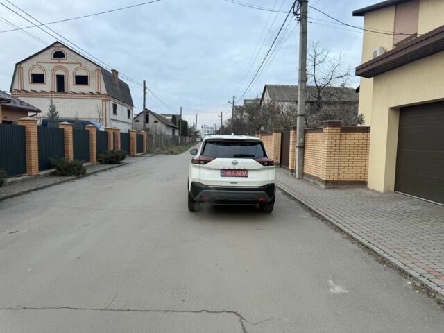 Білий Ніссан Rogue, об'ємом двигуна 1.5 л та пробігом 52 тис. км за 19900 $, фото 13 на Automoto.ua