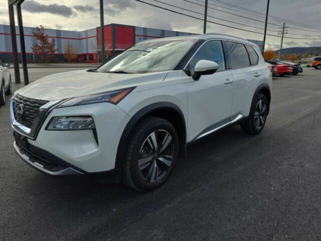 Белый Ниссан Rogue, объемом двигателя 1.5 л и пробегом 29 тыс. км за 11400 $, фото 2 на Automoto.ua