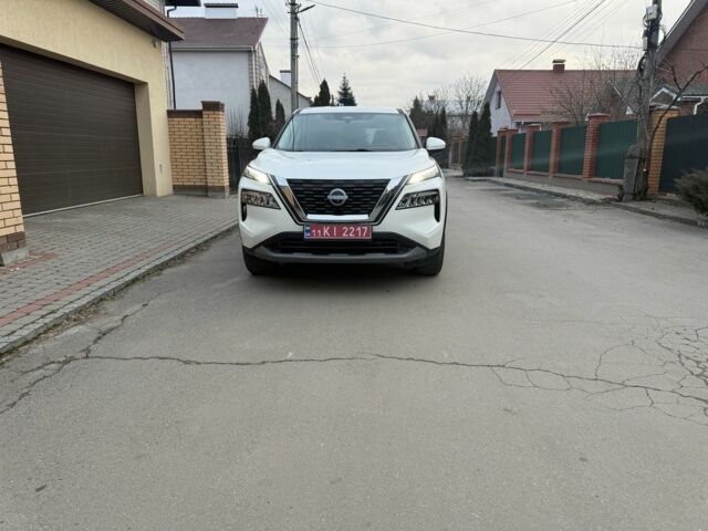 Білий Ніссан Rogue, об'ємом двигуна 1.5 л та пробігом 52 тис. км за 19900 $, фото 2 на Automoto.ua