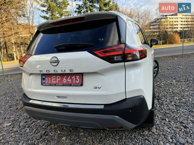 Белый Ниссан Rogue, объемом двигателя 1.5 л и пробегом 39 тыс. км за 21999 $, фото 11 на Automoto.ua
