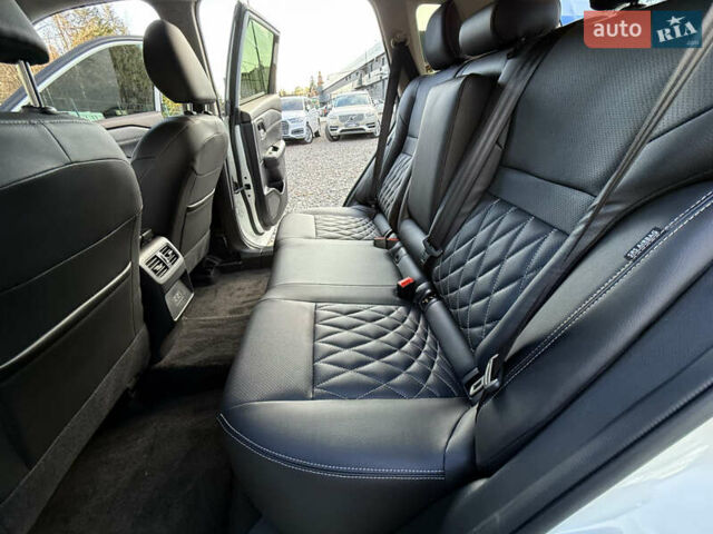 Белый Ниссан Rogue, объемом двигателя 1.5 л и пробегом 39 тыс. км за 21999 $, фото 64 на Automoto.ua