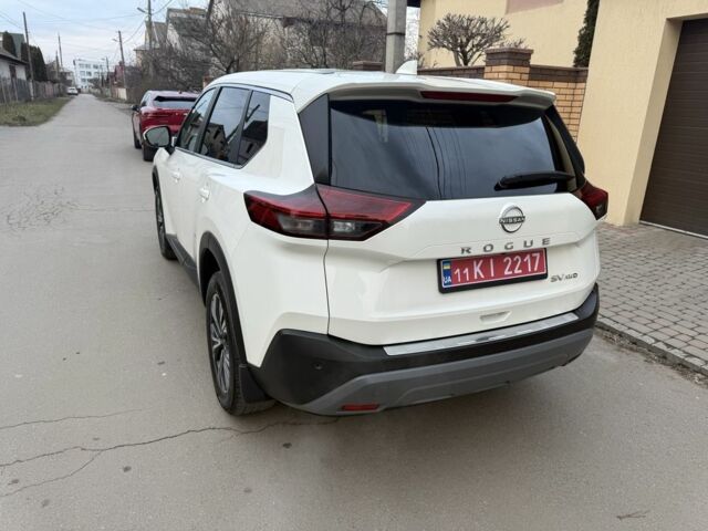 Білий Ніссан Rogue, об'ємом двигуна 1.5 л та пробігом 52 тис. км за 19900 $, фото 9 на Automoto.ua