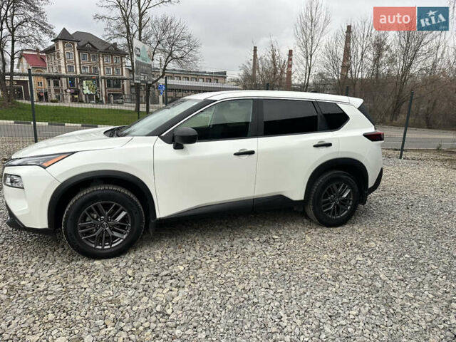 Білий Ніссан Rogue, об'ємом двигуна 1.5 л та пробігом 92 тис. км за 18900 $, фото 10 на Automoto.ua