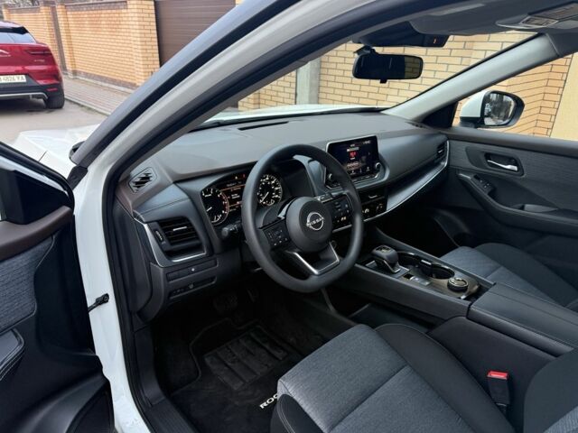 Білий Ніссан Rogue, об'ємом двигуна 1.5 л та пробігом 52 тис. км за 19900 $, фото 16 на Automoto.ua