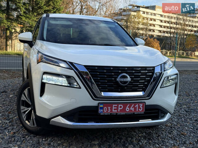 Белый Ниссан Rogue, объемом двигателя 1.5 л и пробегом 39 тыс. км за 21999 $, фото 8 на Automoto.ua