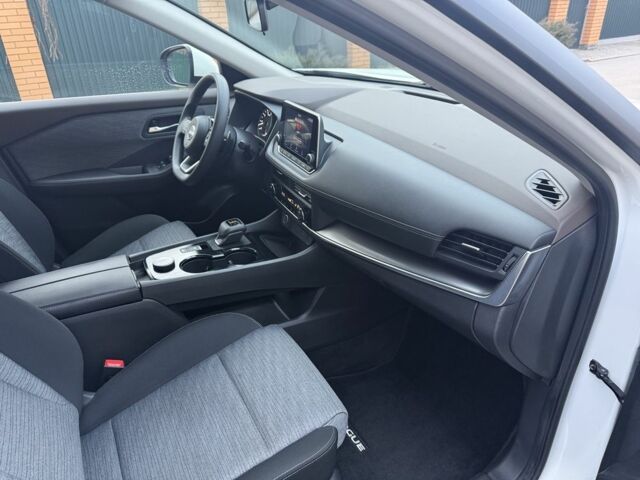 Білий Ніссан Rogue, об'ємом двигуна 1.5 л та пробігом 52 тис. км за 19900 $, фото 22 на Automoto.ua