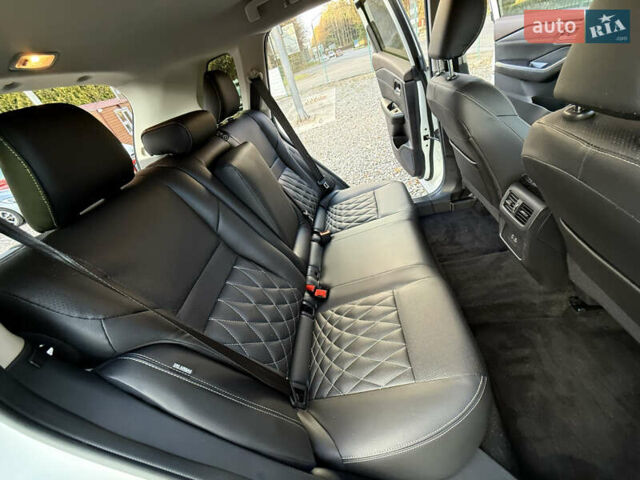 Белый Ниссан Rogue, объемом двигателя 1.5 л и пробегом 39 тыс. км за 21999 $, фото 37 на Automoto.ua