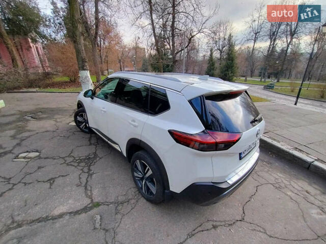 Білий Ніссан Rogue, об'ємом двигуна 1.5 л та пробігом 33 тис. км за 23800 $, фото 8 на Automoto.ua