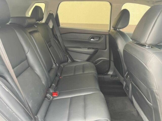 Білий Ніссан Rogue, об'ємом двигуна 1.5 л та пробігом 13 тис. км за 9200 $, фото 10 на Automoto.ua