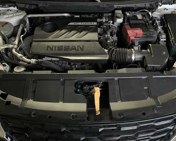 Белый Ниссан Rogue, объемом двигателя 1.5 л и пробегом 11 тыс. км за 27200 $, фото 14 на Automoto.ua