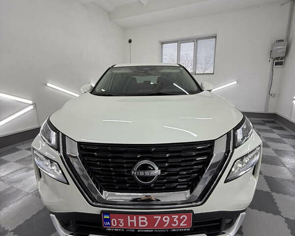 Белый Ниссан Rogue, объемом двигателя 1.5 л и пробегом 39 тыс. км за 21999 $, фото 87 на Automoto.ua
