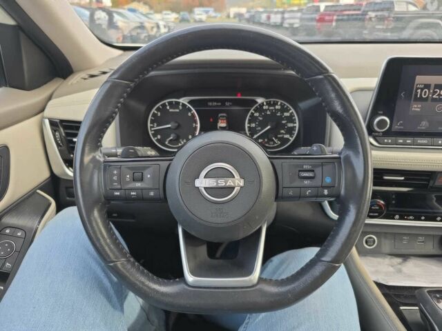 Белый Ниссан Rogue, объемом двигателя 1.5 л и пробегом 29 тыс. км за 11400 $, фото 8 на Automoto.ua