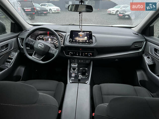 Белый Ниссан Rogue, объемом двигателя 1.5 л и пробегом 22 тыс. км за 25000 $, фото 29 на Automoto.ua