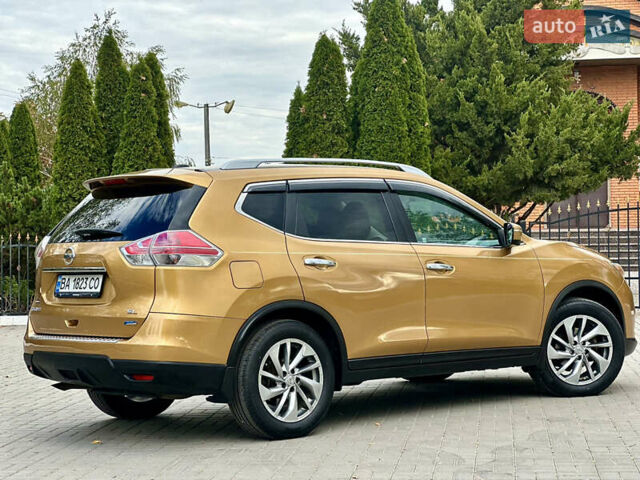 Бежевый Ниссан Rogue, объемом двигателя 2.49 л и пробегом 146 тыс. км за 14500 $, фото 8 на Automoto.ua