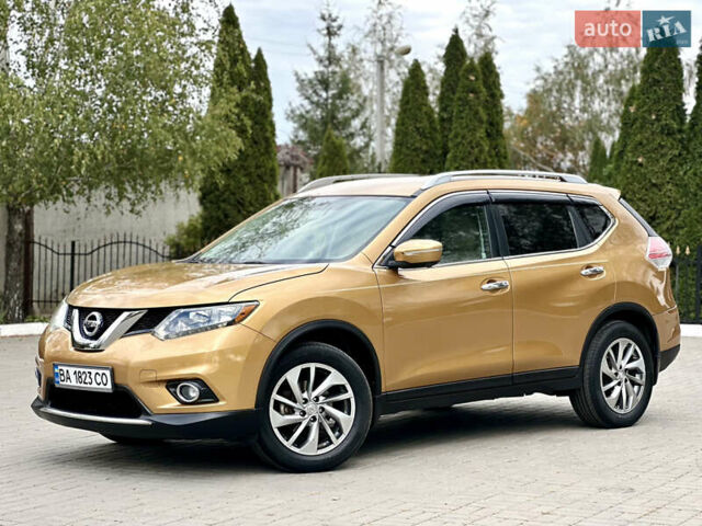 Бежевый Ниссан Rogue, объемом двигателя 2.49 л и пробегом 146 тыс. км за 14500 $, фото 3 на Automoto.ua