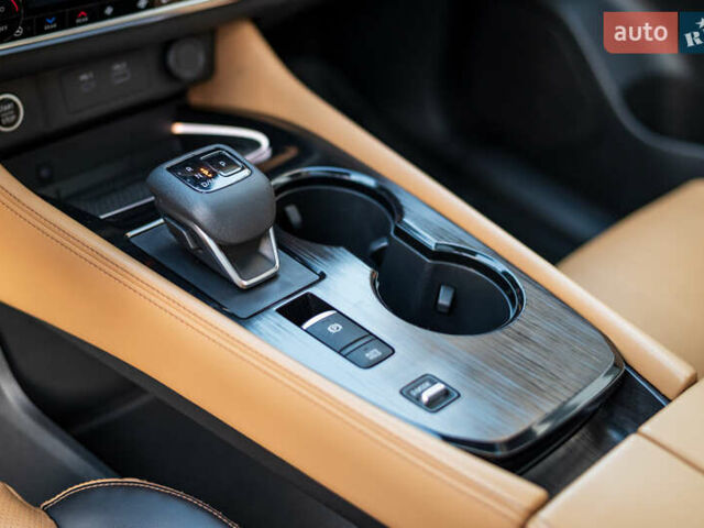 Бежевий Ніссан Rogue, об'ємом двигуна 2.49 л та пробігом 110 тис. км за 27700 $, фото 35 на Automoto.ua