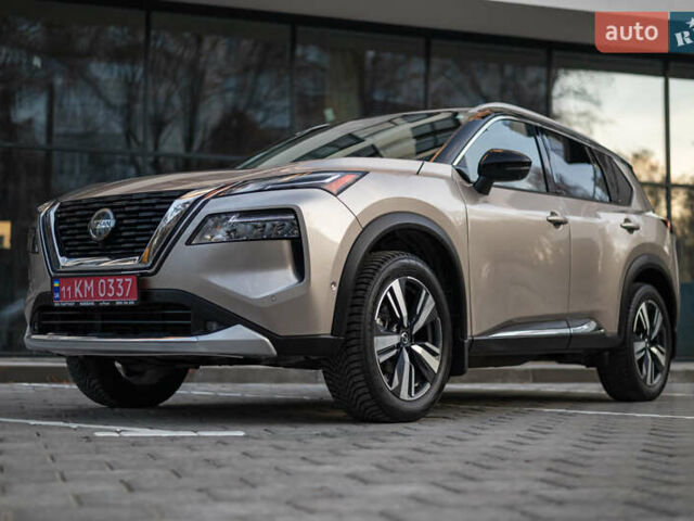 Бежевий Ніссан Rogue, об'ємом двигуна 2.49 л та пробігом 110 тис. км за 27700 $, фото 18 на Automoto.ua