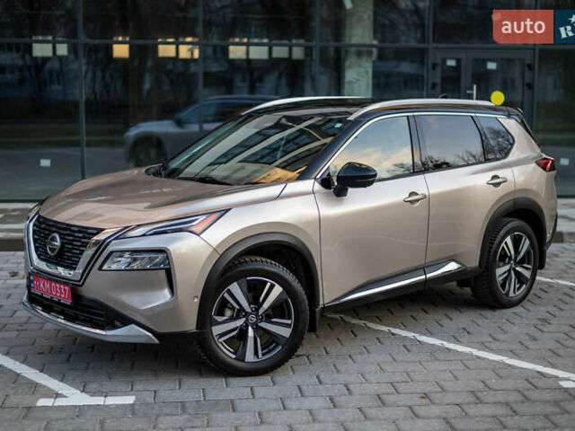 Бежевий Ніссан Rogue, об'ємом двигуна 2.49 л та пробігом 110 тис. км за 27700 $, фото 57 на Automoto.ua