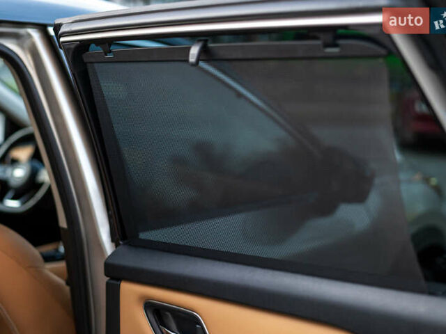 Бежевий Ніссан Rogue, об'ємом двигуна 2.49 л та пробігом 110 тис. км за 27700 $, фото 51 на Automoto.ua