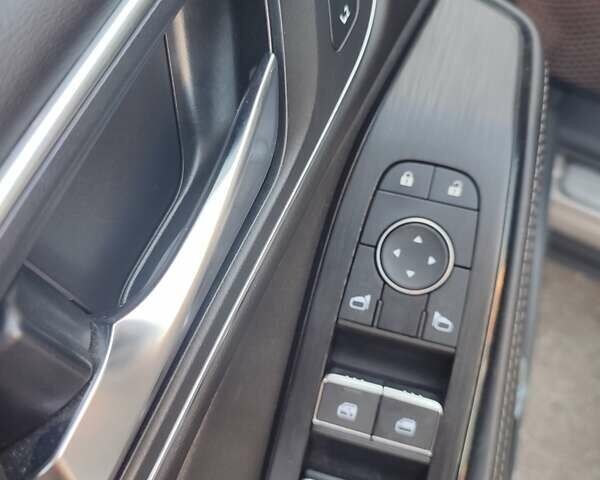 Бежевий Ніссан Rogue, об'ємом двигуна 2.49 л та пробігом 50 тис. км за 27500 $, фото 13 на Automoto.ua