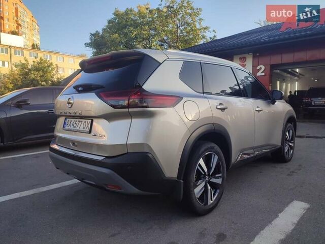 Бежевий Ніссан Rogue, об'ємом двигуна 2.49 л та пробігом 50 тис. км за 27500 $, фото 11 на Automoto.ua