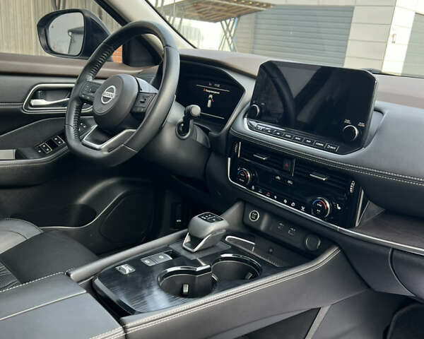 Бежевый Ниссан Rogue, объемом двигателя 2.5 л и пробегом 60 тыс. км за 28300 $, фото 23 на Automoto.ua