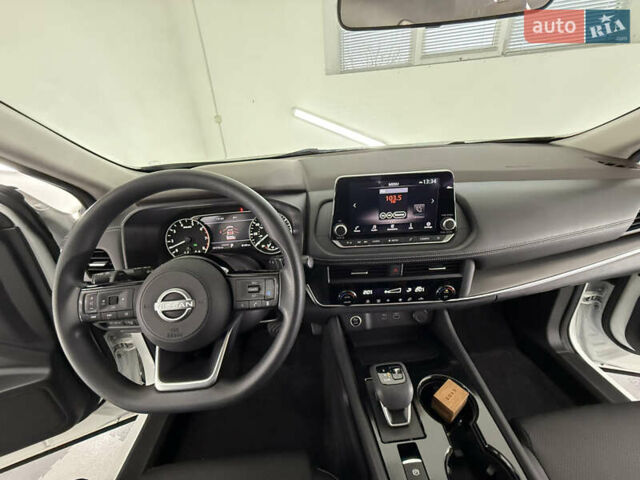 Бежевый Ниссан Rogue, объемом двигателя 1.5 л и пробегом 39 тыс. км за 21999 $, фото 35 на Automoto.ua