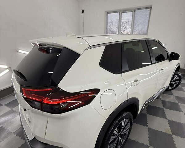 Бежевый Ниссан Rogue, объемом двигателя 1.5 л и пробегом 39 тыс. км за 21999 $, фото 106 на Automoto.ua