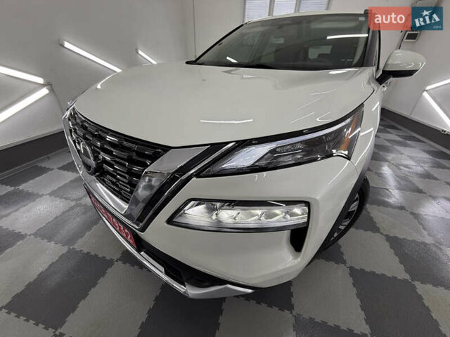 Бежевый Ниссан Rogue, объемом двигателя 1.5 л и пробегом 39 тыс. км за 21999 $, фото 91 на Automoto.ua