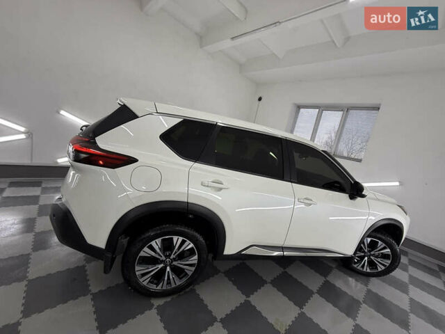 Бежевый Ниссан Rogue, объемом двигателя 1.5 л и пробегом 39 тыс. км за 21999 $, фото 13 на Automoto.ua