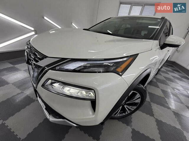 Бежевый Ниссан Rogue, объемом двигателя 1.5 л и пробегом 39 тыс. км за 21999 $, фото 90 на Automoto.ua