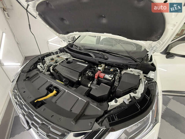 Бежевый Ниссан Rogue, объемом двигателя 1.5 л и пробегом 39 тыс. км за 21999 $, фото 66 на Automoto.ua