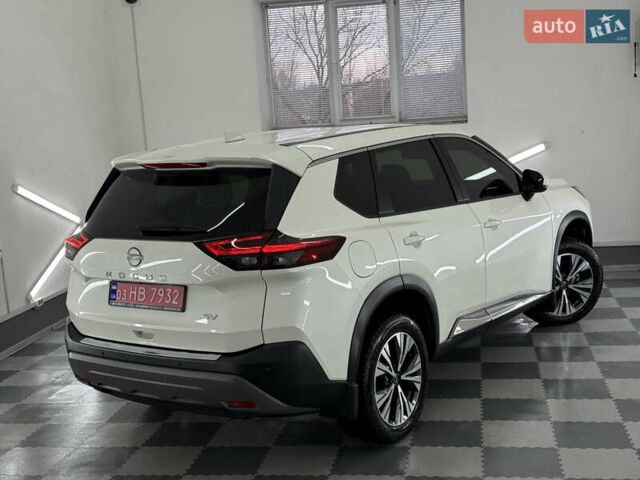 Бежевый Ниссан Rogue, объемом двигателя 1.5 л и пробегом 39 тыс. км за 21999 $, фото 103 на Automoto.ua