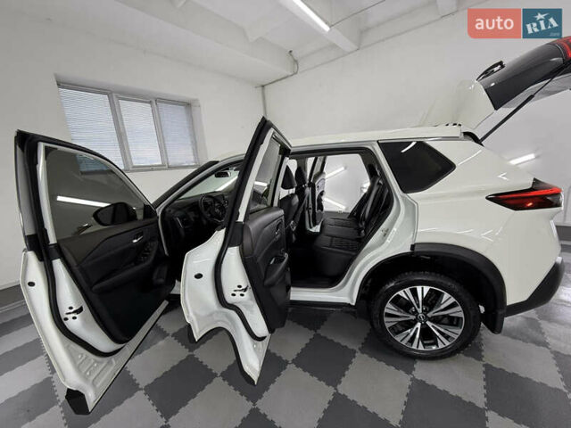 Бежевый Ниссан Rogue, объемом двигателя 1.5 л и пробегом 39 тыс. км за 21999 $, фото 19 на Automoto.ua