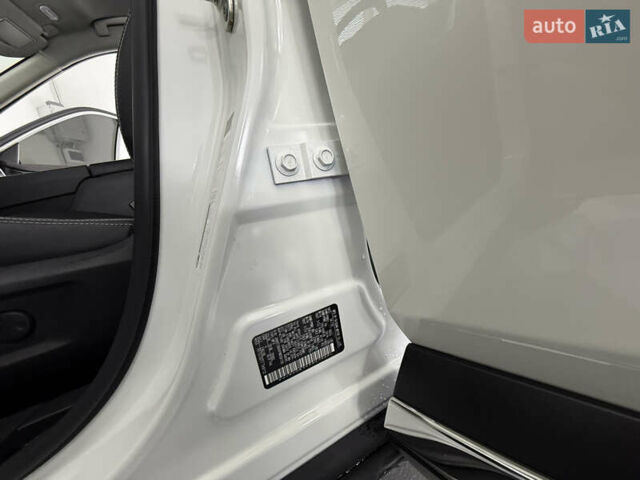 Бежевый Ниссан Rogue, объемом двигателя 1.5 л и пробегом 39 тыс. км за 21999 $, фото 33 на Automoto.ua